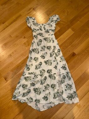 Hollister XS white and green floral midi dress ONLY WORN ONCE!!